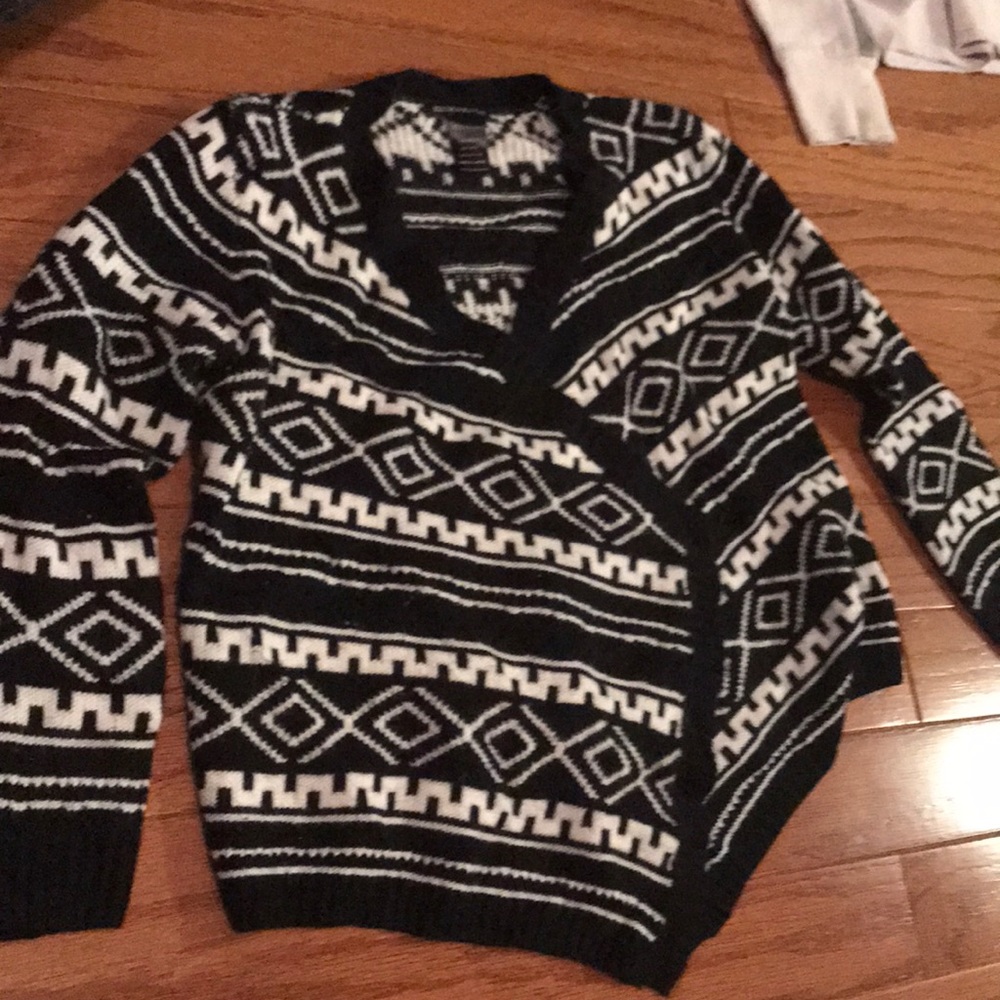 Cardigan sweater
